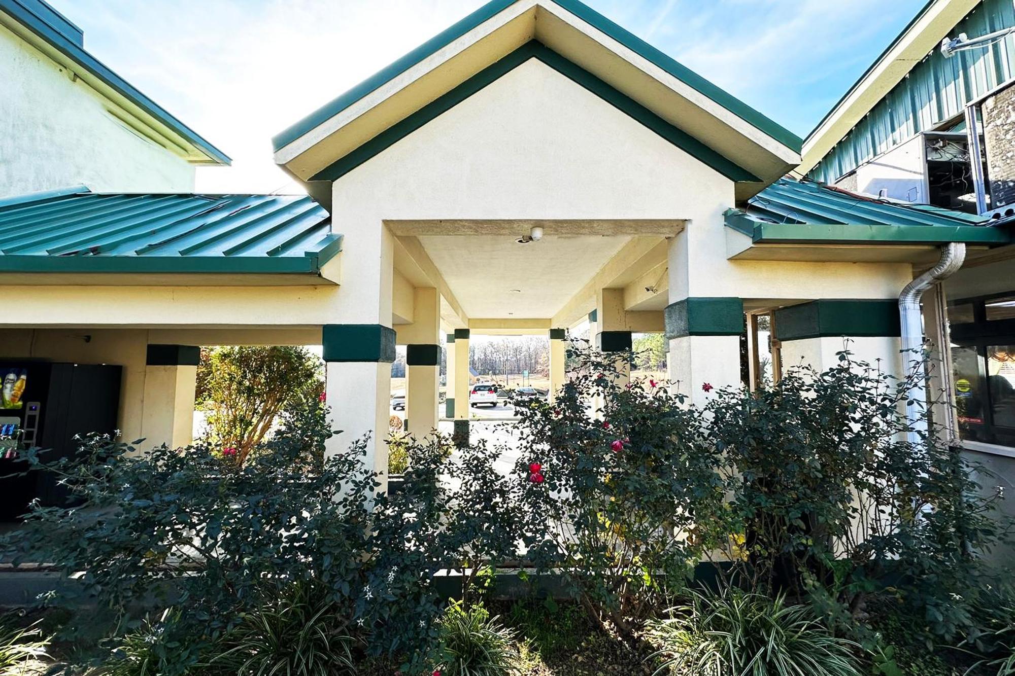 Super Inn&Suites Milledgeville Esterno foto