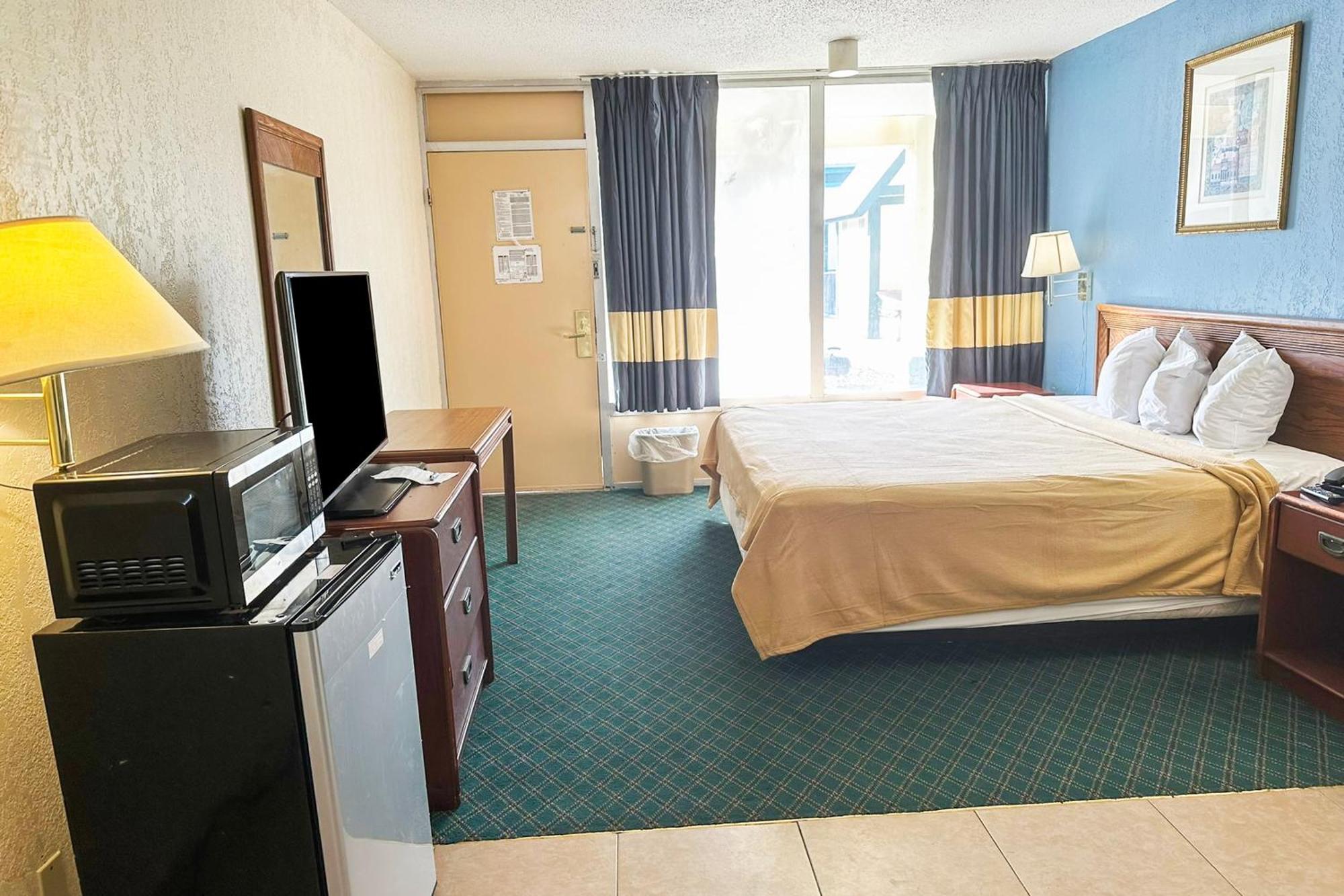 Super Inn&Suites Milledgeville Esterno foto