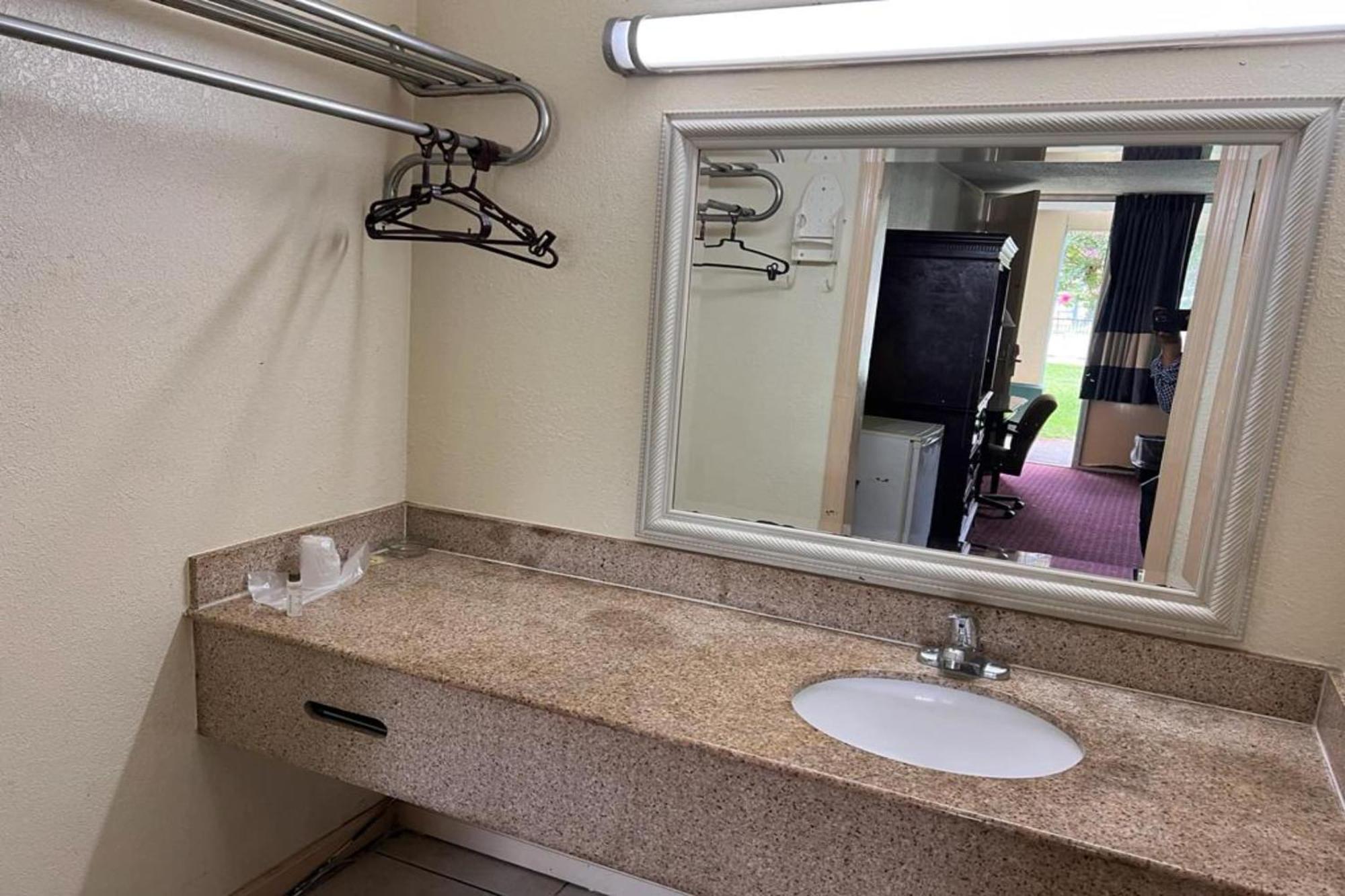 Super Inn&Suites Milledgeville Esterno foto